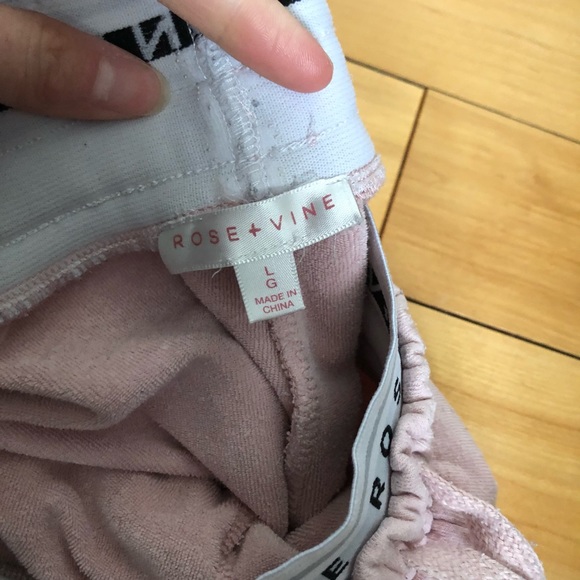 🌸3 for 10$ on all 5$ item 🌸 jogging - Picture 2 of 2